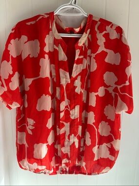 Dana Buchman Red & Cream Floral Blouse